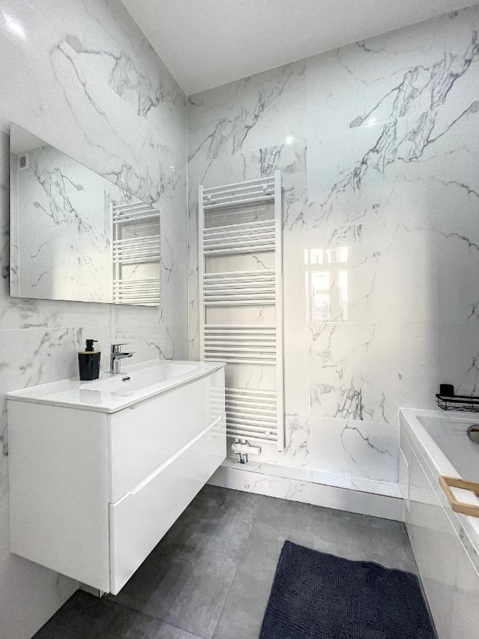 Palais Royal Apartment Brussel Bagian luar foto